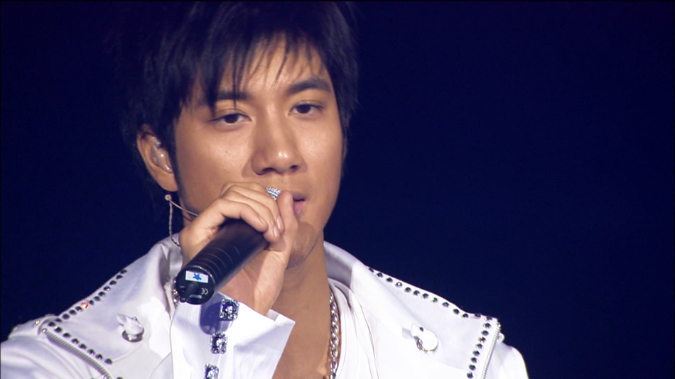 王力宏 Leehom Wang 盖世英雄台北演唱会2011 Blu-Ray 1080P《BDMV 37.5G》-无损音乐/蓝光演唱会