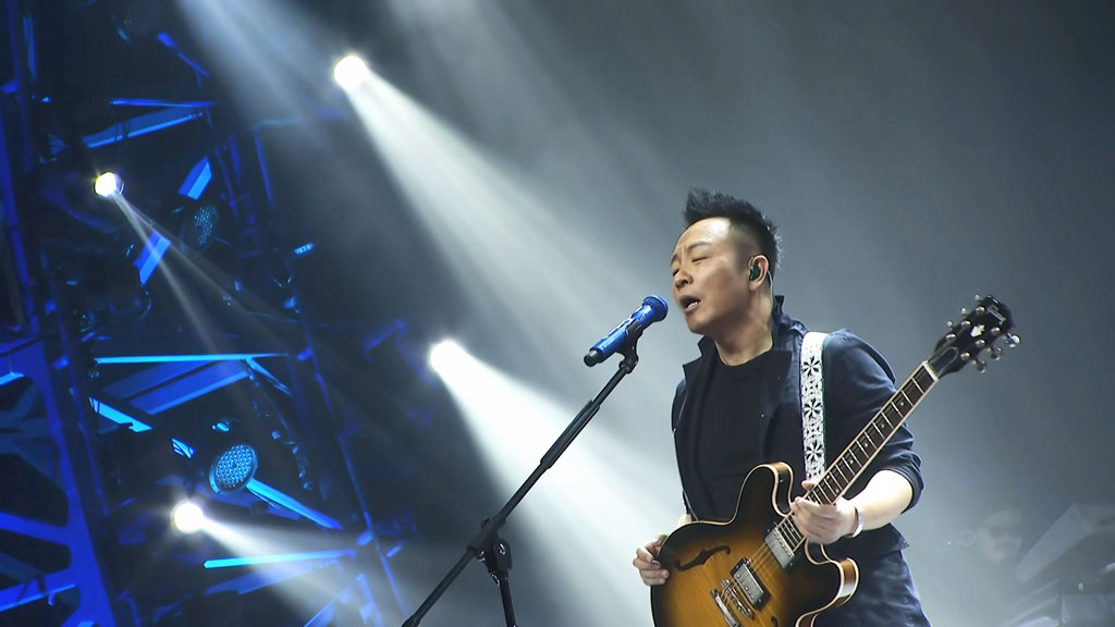 《许巍 此时此刻 Ci Shi Ci Ke Live 巡回演唱会北京站》 2015 演唱会 [ISO 28.1G]