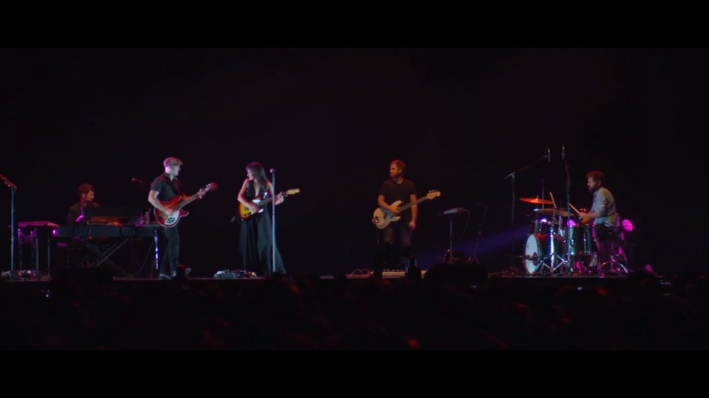 Amaral 《Superluna》 2017 演唱会 [DVD ISO 5.39GB]