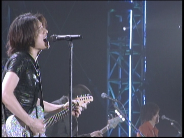 Mr.Children 《regress or progress ’96-’97 tour final IN TOKYO DOME》 2001 演唱会 [DVD ISO 7.37GB]
