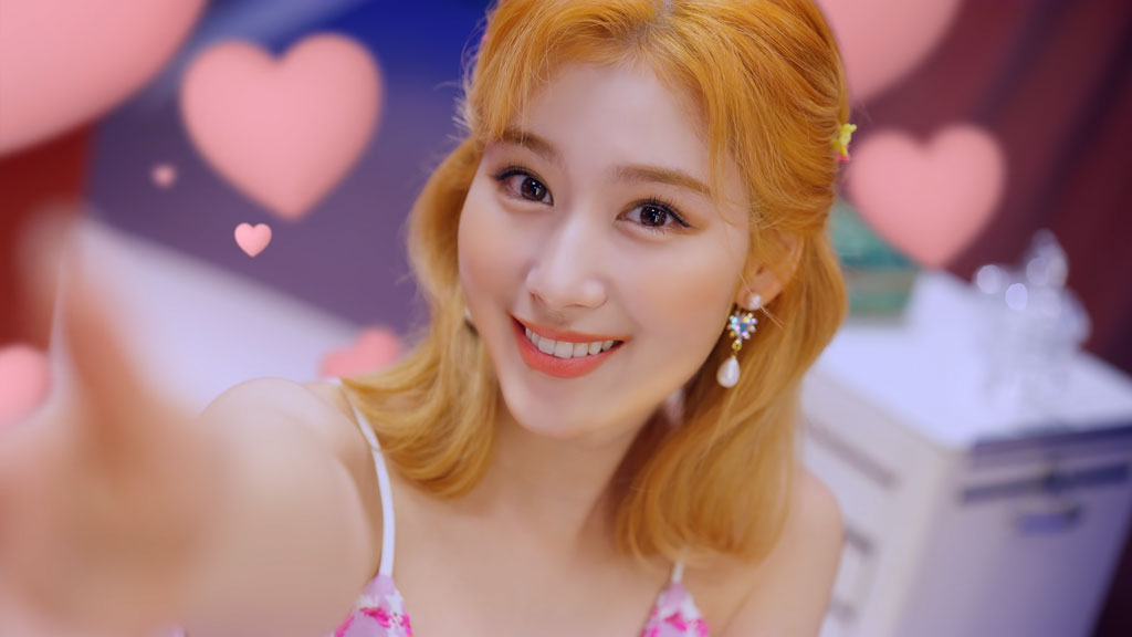 TWICE - FANCY 4K 2160P [Bugs MP4 466.3MB]