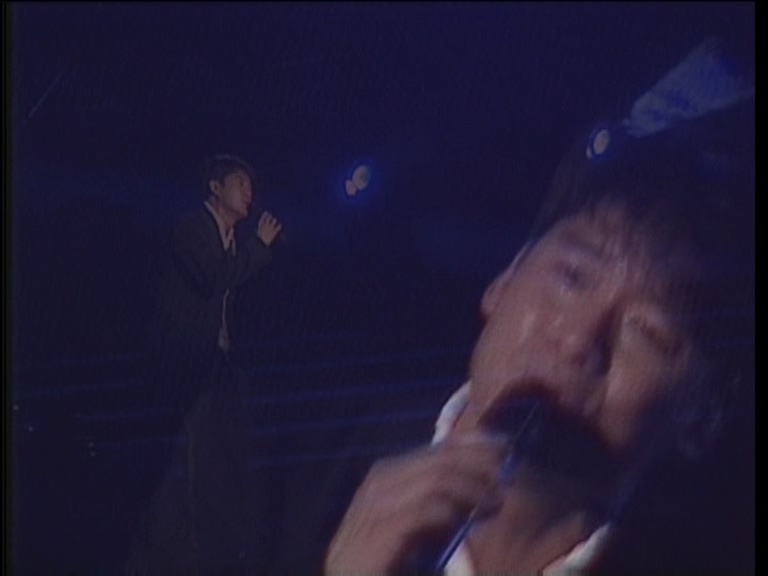 自购 周华健 1997还要爱你演唱会《DVD 《ISO4.24G》》 1997 演唱会 [DVD-ISO4.24G]