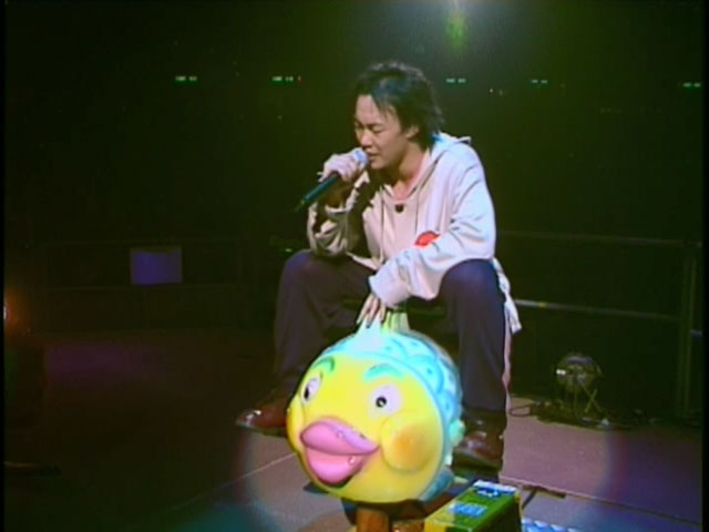 陈奕迅 《The Easy Ride Live DTS视听版 DVD9》 2001 演唱会 [DVD ISO 5.67G]