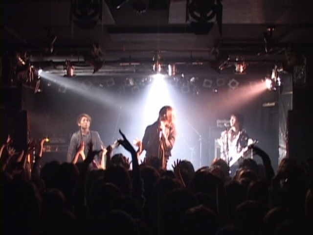 《deadman .mov deadman 2006.mov 2007.12.31》 2005 演唱会 [DVD ISO 4.17GB]