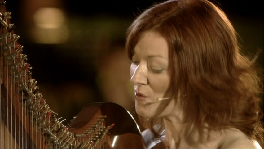 《Celtic Woman a new journey Live at Slane Castle, Ireland 演唱会》 2006 演唱会 [DVD ISO 6.91GB]