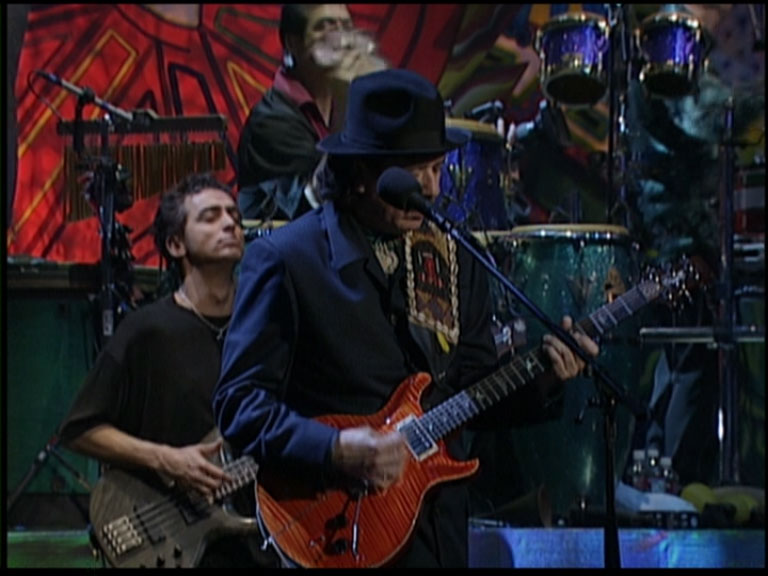 《桑塔纳 超自然演唱会 Carlos Santana: Supernatural Live》 2005 演唱会 [DVD ISO 4.3GB]