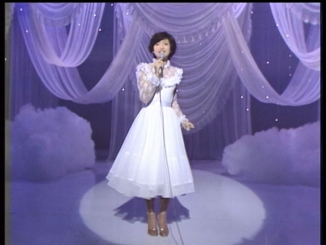 山口百惠 《ザ・ベストテン 山口百恵 完全保存版 DVD BOX》 2009 演唱会 [DVD ISO 5DISC 20.6GB]