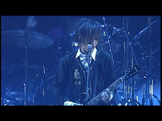 Plastic Tree 《花燃えて、亡霊の涙、天幕に堕ちる。》 2006 演唱会 [DVD ISO 7.85GB]