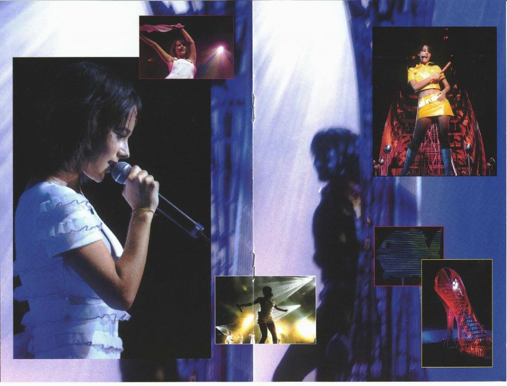 《ALIZEE EN CONCERT丽婕巴黎演唱会》 2004 演唱会 [DVD ISO 7.91G]