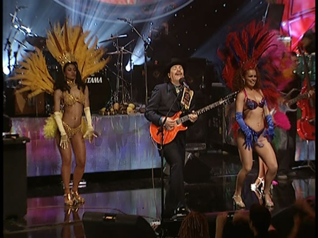桑塔纳Santana超自然演唱会 Carlos Santana 《Supernatural Live DVD9版本》 2005 演唱会 [DVD ISO 7.43GB]