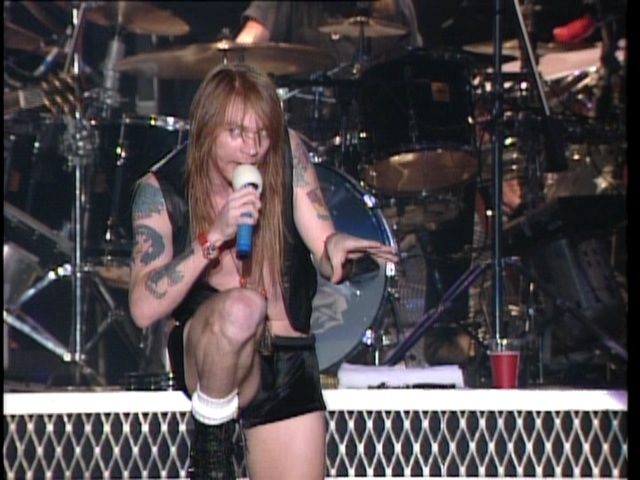枪炮与玫瑰 运用幻象世界巡演 92年东京巨蛋场 Guns N’ Roses 《Use Your Illusion World Tour – in Tokyo》 1992 演唱会 [2DVD-vob9G]
