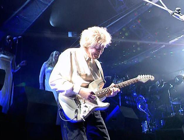 Pink Floyd 平克·弗洛伊德 《Pulse 脉动现场演唱会实况》 1995 演唱会 [2DVD ISO 6.82G+7.88G]