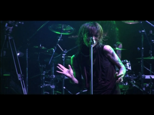 lynch. 《OFFICIAL BOOTLEG III – Last Indies Tour FINAL》 2011 演唱会 [DVD ISO 3.23GB]