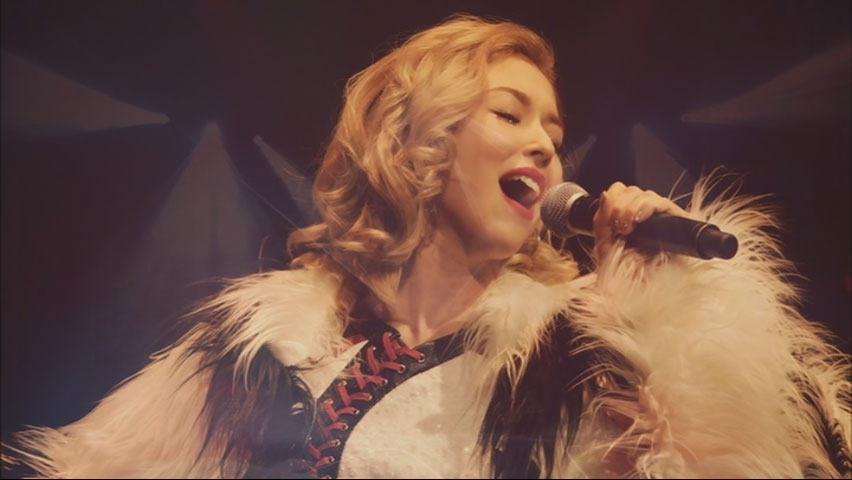 BENI 《10th Anniversary BENI BEST LIVE TOUR》 2014 演唱会 [DVD ISO 5.92GB]