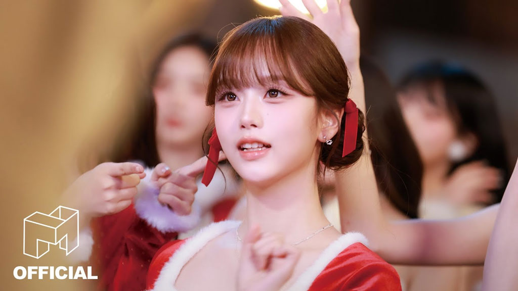 tripleS - Christmas Alone (Special Clip) 1080P [Bugs MP4 418.4MB]-无损音乐/蓝光演唱会