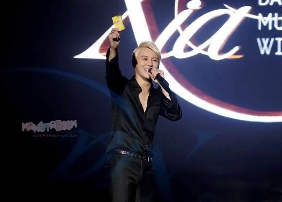 金俊秀2012跨年交响演唱会（2DVD 《ISO3.58G+3.6G》 2012 演唱会 [2DVD-ISO3.58G+3.6G]