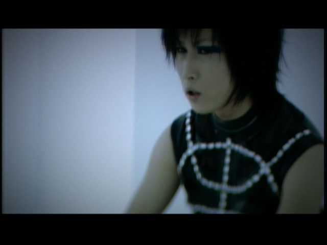 Pierrot 《Prototype III》 2001 演唱会 [DVD ISO 1.11GB]