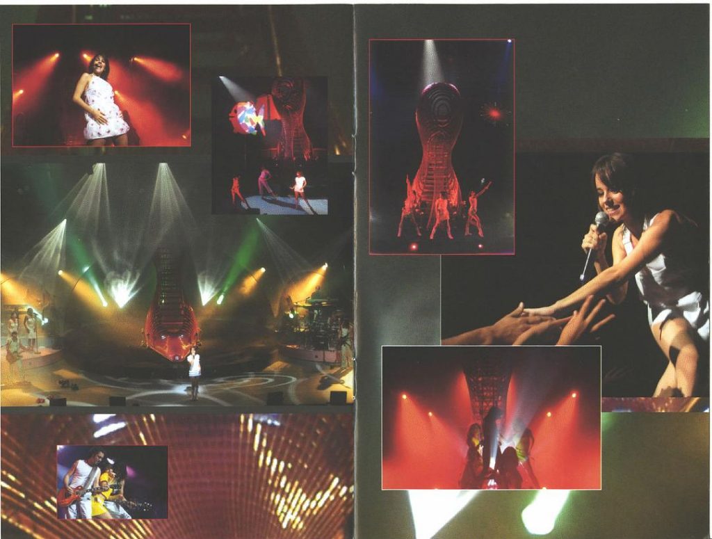 《ALIZEE EN CONCERT丽婕巴黎演唱会》 2004 演唱会 [DVD ISO 7.91G]