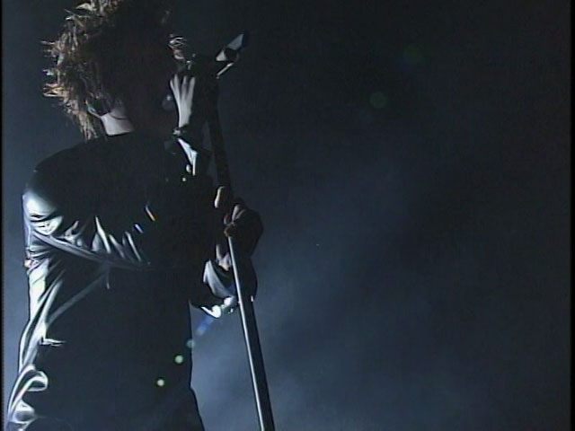 GLAY DOME TOUR 2001 《2002 ONE LOVE》 2001 演唱会 [DVD ISO 7.64GB]