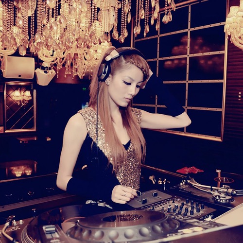 车载DJ舞曲 酒吧慢摇气氛曲 夜店劲爆嗨曲 夜店DJ 重低音车载 – DJ阿基-无损音乐