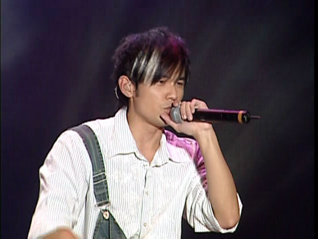 周杰伦 《无与伦比演唱会 日版》 2004 演唱会 [DVD ISO 7.21GB]