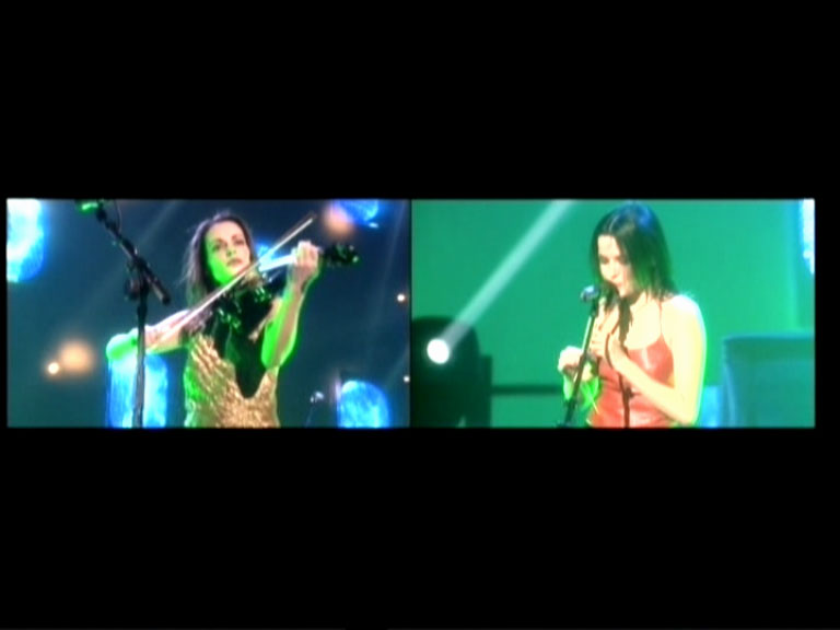 可儿家族2001伦敦现场演唱会 The Corrs 《Live Concert in London》 2001 演唱会 [DVD ISO 4.02GB]