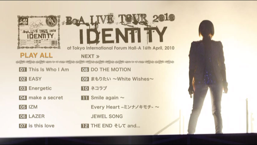 보아 《BoA LIVE TOUR IDENTITY》 2010 演唱会 [DVD ISO 7.53GB]