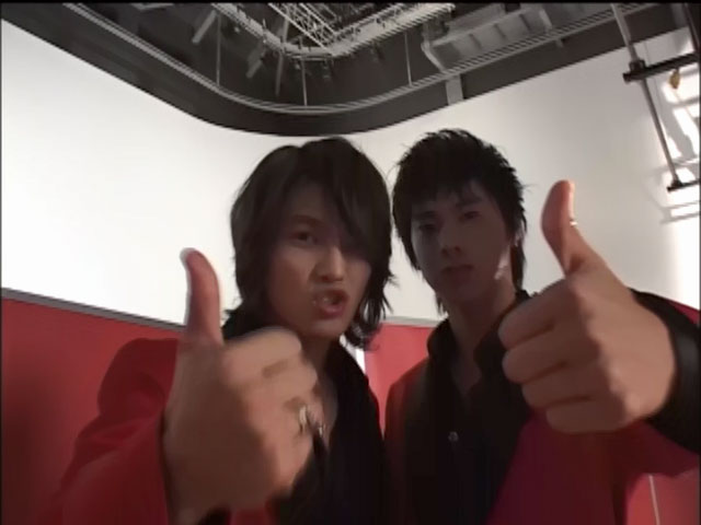 東方神起 《东方神起 – History in Japan vol. 1》 2006 演唱会 [DVD ISO 4.01GB]