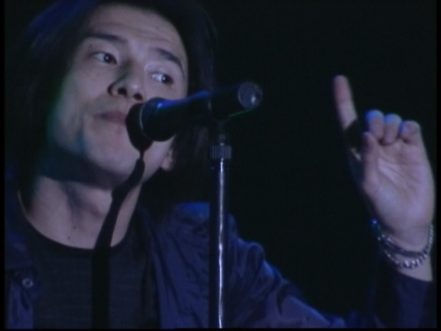Mr.Children 《regress or progress ’96-’97 tour final IN TOKYO DOME》 2001 演唱会 [DVD ISO 7.37GB]