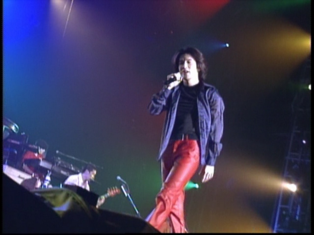 Mr.Children 《regress or progress ’96-’97 tour final IN TOKYO DOME》 2001 演唱会 [DVD ISO 7.37GB]