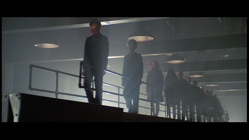 《平克·弗洛伊德 迷墙 摇滚音乐电影 Pink Floyd: The Wall Movie》 1982 演唱会 [DVD ISO 7.35G]