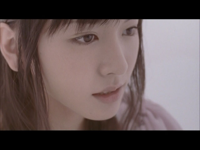 新垣結衣 《Hug 付属DVD》 2009 演唱会 [DVD ISO 1.67GB]