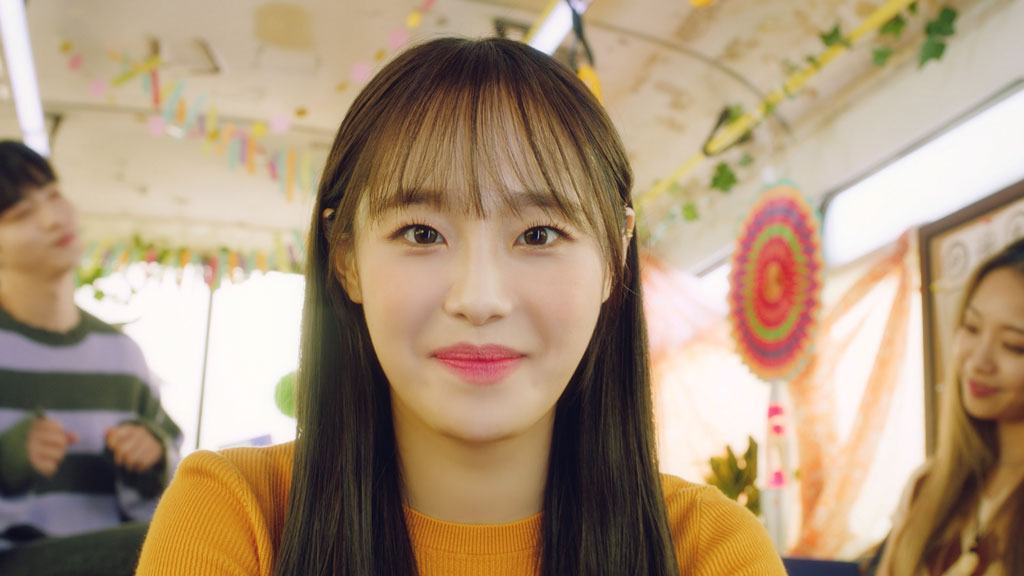 Chuu & KIM YOHAN - World is One 2021 with Eric Bellinger 4K 2160P [Bugs MP4 1.89GB]-无损音乐/蓝光演唱会