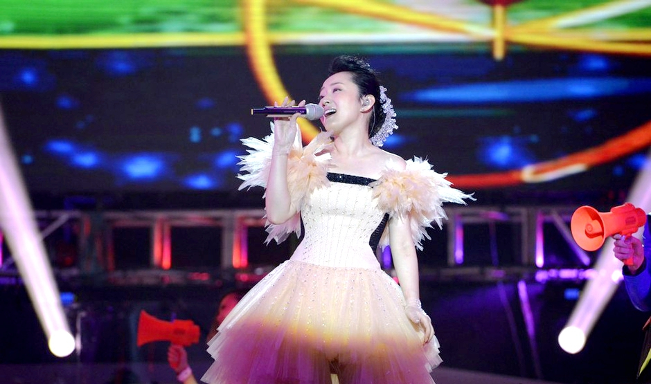 杨钰莹2014广州演唱会LIVE（DVD 《ISO5.1G》 2014 演唱会 [DVD-ISO5.1G]