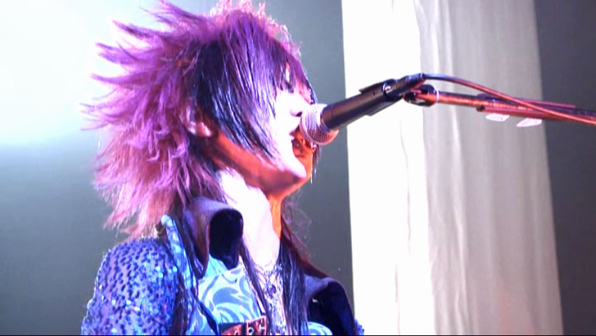 Royz 《The Space of 6 HEAVENS ~Royz 3rd Anniversary in Namba Hatch~》 2013 演唱会 [DVD ISO 5.23GB]