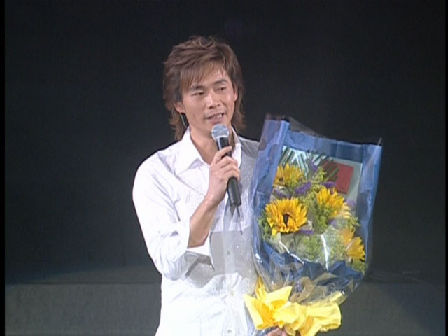 黄品源 《简单情歌香港演唱会》 2003 演唱会 [DVD ISO 4.33GB]