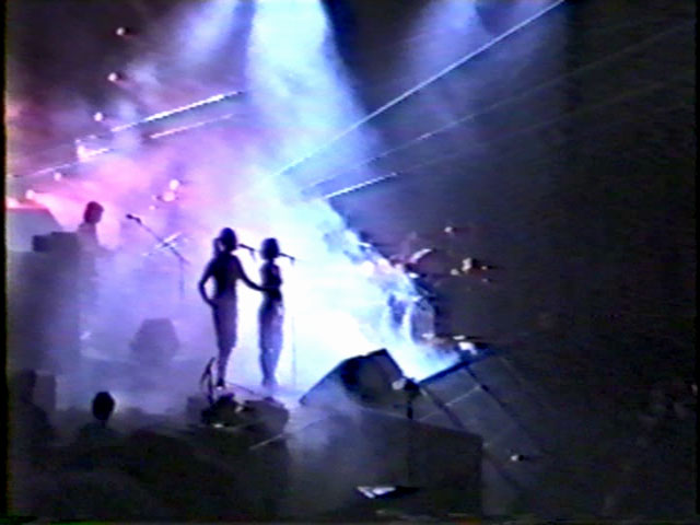 平克·弗洛伊德 麦迪逊广场花园演唱会 Pink Floyd 1987 《10-07 Madison Square Garden, New York》 1987 演唱会 [2DVD ISO 8.06GB]