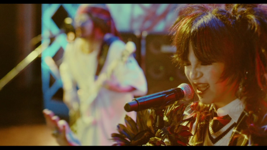 DEZERT 《RAINBOW 付属BD》 2021 演唱会 [DVD ISO 2.95GB]