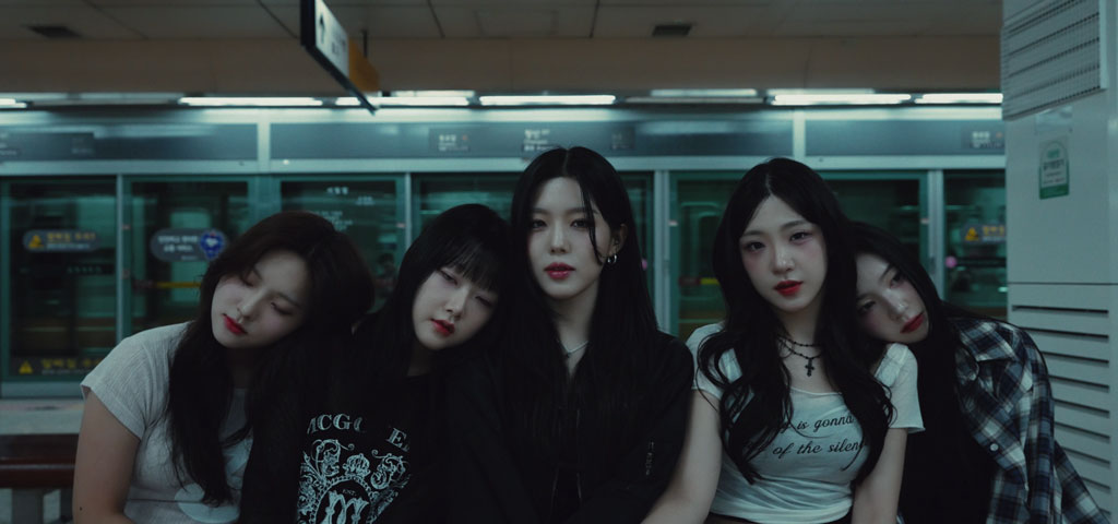 4X4 – LIGHT [2160P 4K] [Bugs MP4 1.96GB]-无损音乐/蓝光演唱会