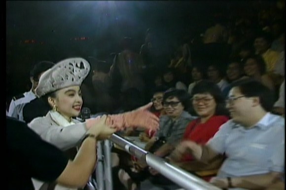 陈慧娴 《陈慧娴Priscilla Chan 几时再见 Live演唱会 LD转》 1989 演唱会 [2DVD3.71G+3.41G]