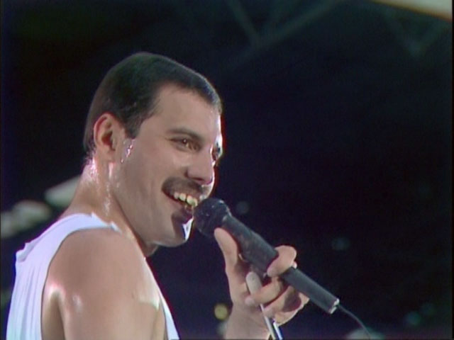 Queen（皇后乐队） 《皇后乐队 温布利体育场演唱会 Queen – live at Wembley Stadium 25th Anniversary Edition DVD9 原盘 双碟》 1986 演唱会 [DVD ISO 14.7]