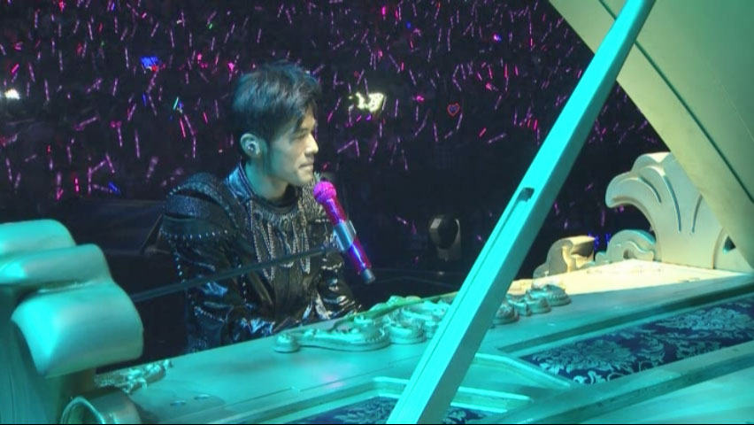 《周杰伦 魔天伦台北演唱会 Jay Chou OPUS JAY WORLD TOUR》 2013 演唱会 [DVD ISO 7.32G]